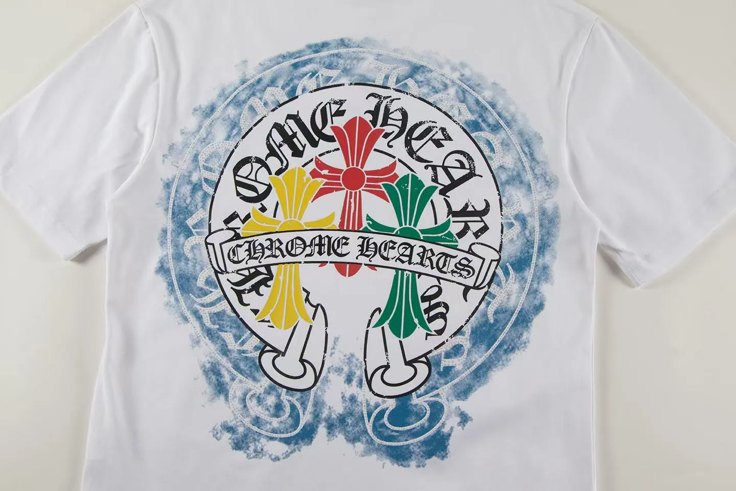 🅿️160 Style: 2025 new Croix Heart short-sleeved T-shirt Material: High version 300g double yarn combed cotton Size: S～XL Color: White Style number: Z015